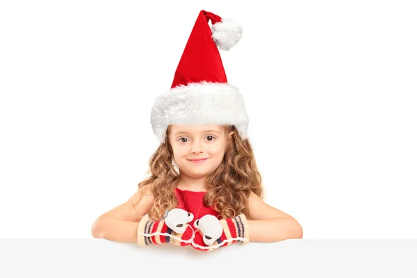Ragazza con cappello da Babbo Natale — Foto Stock