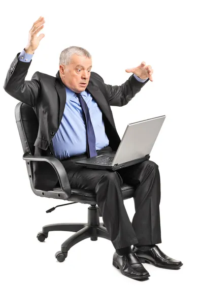 Businessman having problems with laptop — Stock Photo, Image