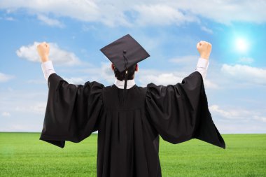 erkek lisansüstü el mutluluk