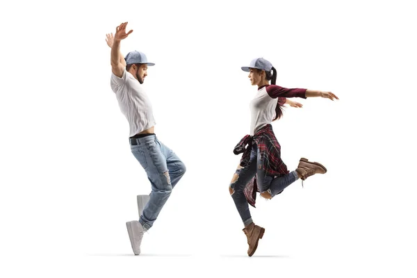 Full Length Záběr Mladých Tanečníků Ležérní Oblečení Tanec Izolované Bílém — Stock fotografie