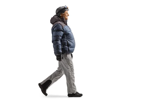 Ganzkörperaufnahme Eines Reifen Mannes Winterjacke Und Hose Der Isoliert Auf — Stockfoto