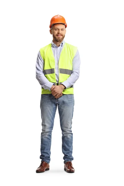 Portret Młodego Inżyniera Budowlanego Noszącego Sprzęt Bezpieczeństwa Białym Tle — Zdjęcie stockowe
