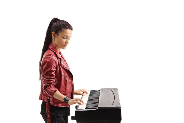 Perfil Uma Jovem Tocando Piano Digital Isolado Fundo Branco — Fotografia de Stock