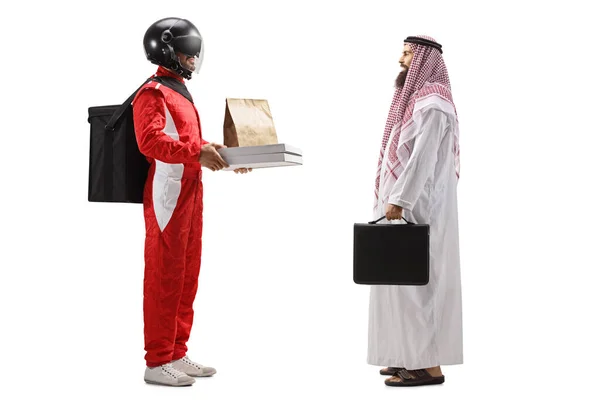 Liefermann Mit Helm Der Einem Saudi Arabischen Mann Auf Weißem — Stockfoto