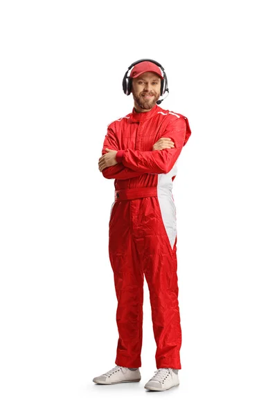 Pełne Ujęcie Członka Zespołu Wyścigowego Czerwonym Garniturze Pozującego Białym Tle — Zdjęcie stockowe