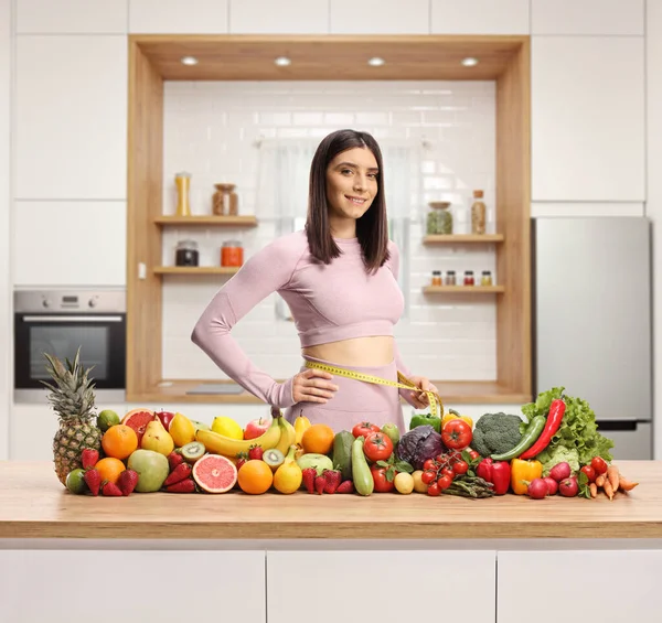 Fit Sporty Young Woman Sportswear Measuring Her Waist Pile Fruits — Stock Photo, Image