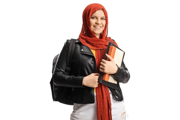 Mladá Studentka Hidžábem Drží Knihy Dívá Fotoaparát Izolované Bílém Pozadí — Stock fotografie