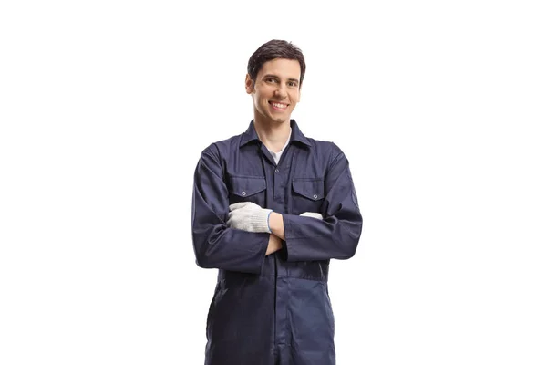 Glimlachende Mannelijke Werknemer Een Uniform Poseren Met Gekruiste Armen Geïsoleerd — Stockfoto