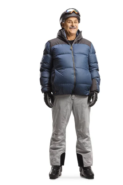 Full Length Portret Van Een Volwassen Man Een Winterjas Skischoenen — Stockfoto