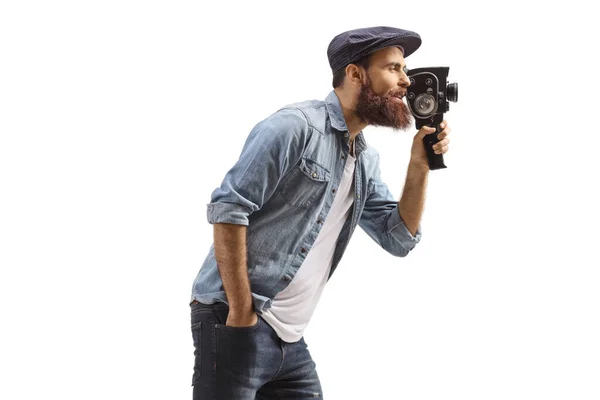 Profiel Van Een Man Opname Met 8Mm Vintage Camera Geïsoleerd — Stockfoto