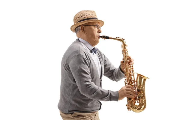 Homme Senior Saxophoniste Isolé Sur Fond Blanc — Photo