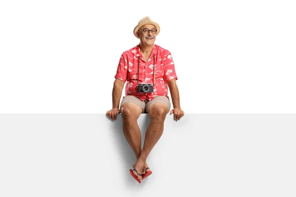Happy Mature Male Tourist Camera Hanging His Neck Sitting Blank — Fotografia de Stock