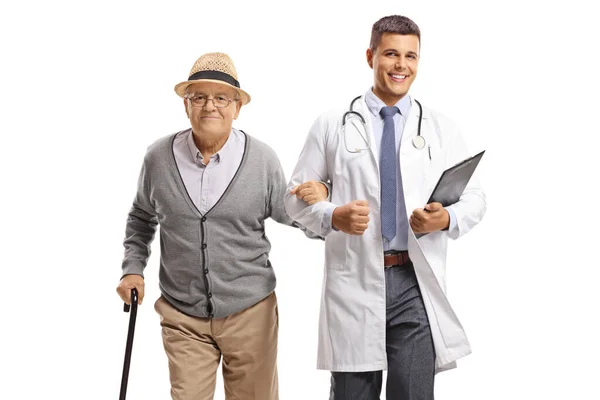 Male Doctor Walking Elderly Male Patient Isolated White Background — Stock Photo, Image