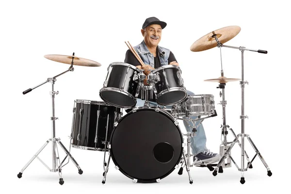 Vrolijke Volwassen Drummer Zitten Houden Drumsticks Geïsoleerd Witte Achtergrond — Stockfoto