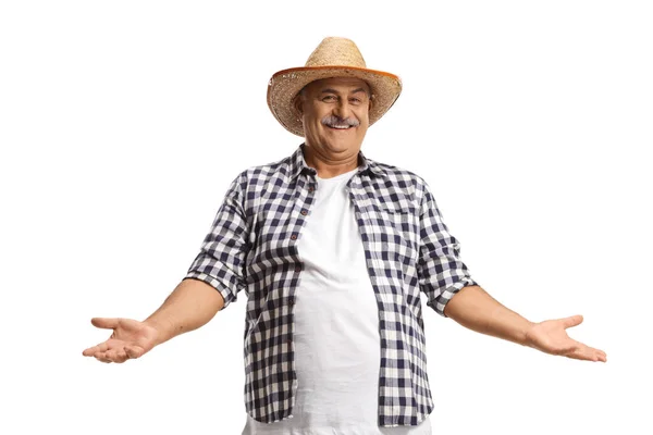 Ευτυχισμένος Ώριμος Αγρότης Ψάθινο Καπέλο Που Κάνει Χειρονομίες Απομονωμένος Λευκό — Φωτογραφία Αρχείου