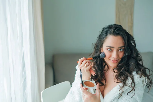 Young Beautiful Woman Terry White Dressing Gown Makes Herself Beautiful — Foto Stock