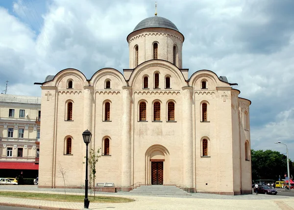 Kijów Lub Kijów Ukraina Pyrohoshcha Dormition Matki Bożej Kościół Jest — Zdjęcie stockowe