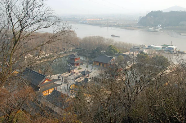 Zhenjiang Province Jiangsu Chine Vue Sur Temple Dinghui Une Crique — Photo