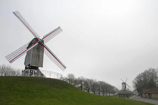 Bruges Bruges Flandre Occidentale Belgique Deux Moulins Vent Sur Kruisvest — Photo