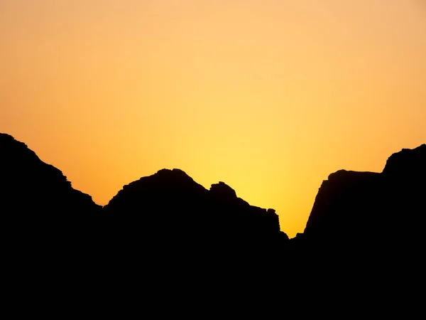 Silhouette Une Montagne Rocheuse Coucher Soleil Photo Abstraite Avec Forme — Photo