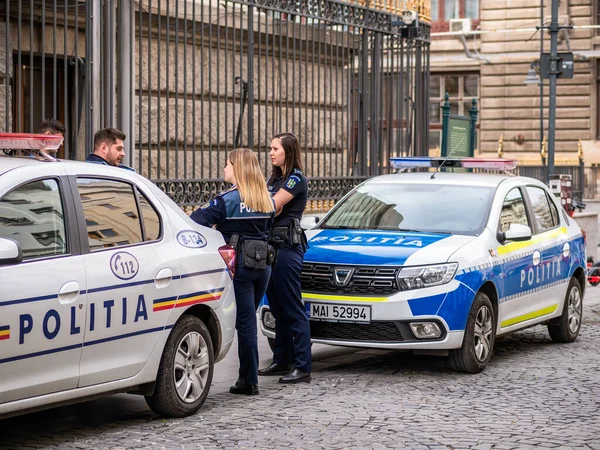 Bucharest Romania 2022 Female Police Officers Old Town Center Bucharest — Stock Fotó