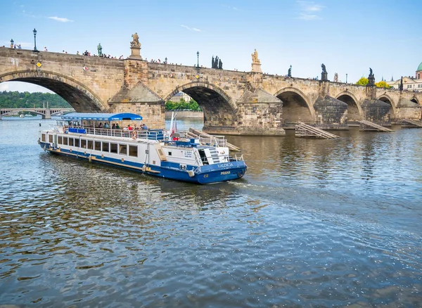 Prague Czech Republic June 2022 View Charles Bridge Main Touristic — Foto Stock