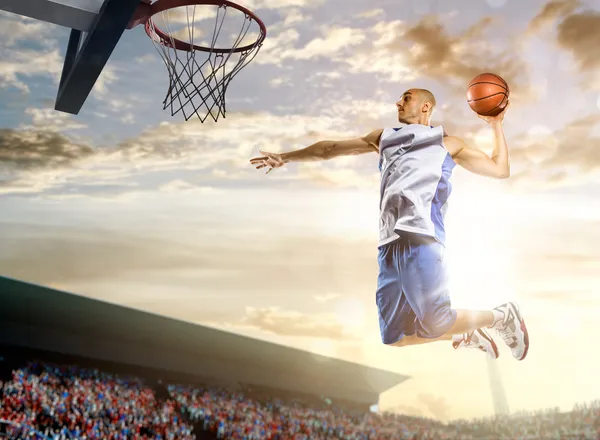 Jogador de basquetebol — Fotografia de Stock