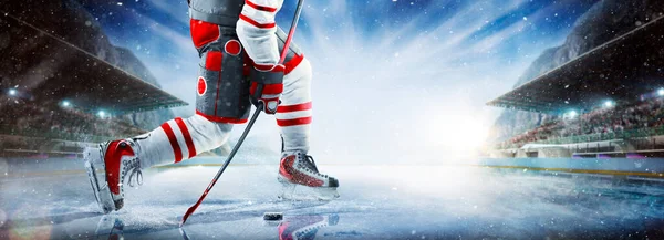 Közelkép Ice Hockey Stick Jégpálya Helyzetben Hogy Megüt Hoki Korong — Stock Fotó
