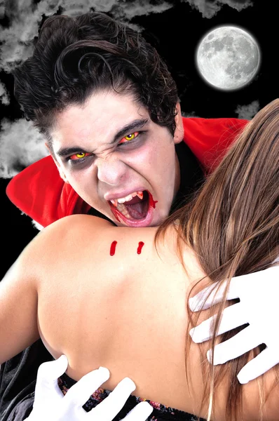 Vampiro con ragazza — Foto Stock