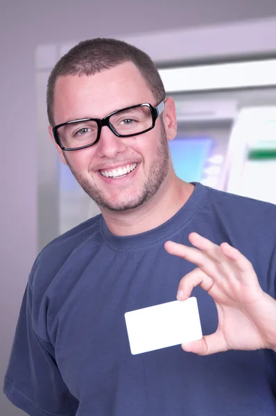 Man holding a credit card — Stock Photo, Image