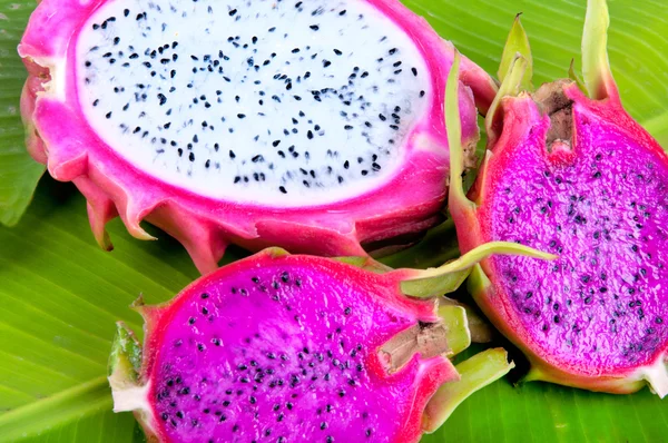 Dragon frukt aka pitaya — Stockfoto