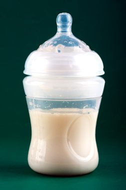Bebek şişesi 