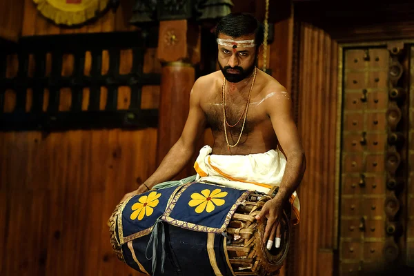 kathakali Tiyatrosu
