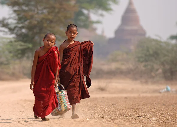 Keşişler bagan dan