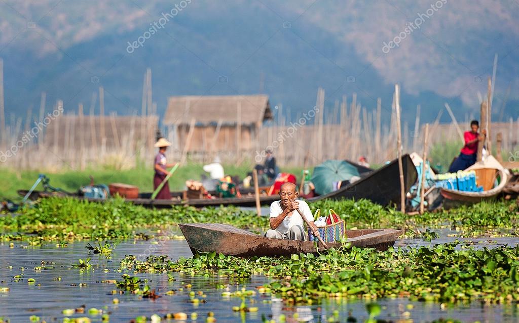 jardins flottants sur inle lac myanmar Birmanie — Photo éditoriale
