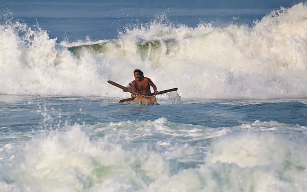 Hint balıkçılar geri denizden gelen