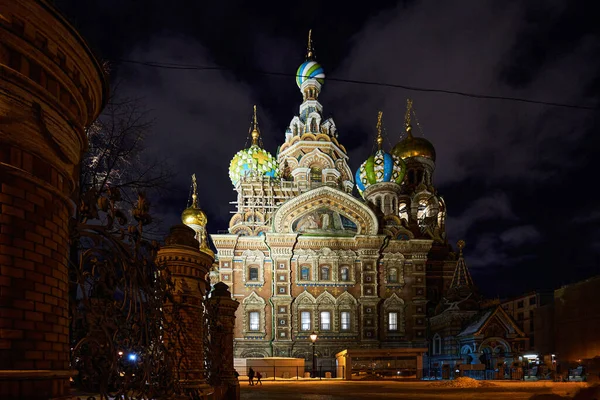 Frälsarens kyrka om blod, Sankt Petersburg, Ryssland — Stockfoto