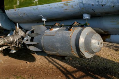 Newark Hava Müzesi. Nottinghamshire, İngiltere, Mart 2022. Zalim Demir Bombası Rus MIG 27 yer saldırısı savaşçısı