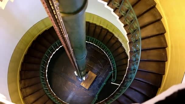 Flamborough Head Lighthouse Egy Aktív Világítótorony Található Flamborough East Riding — Stock videók