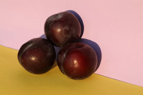 Plums Yellow Background Copy Space — Foto de Stock