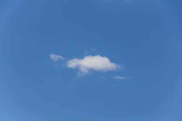 White cloud in the blue sky — Stock Photo, Image