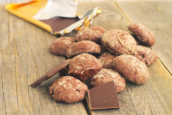 çikolatalı kurabiye