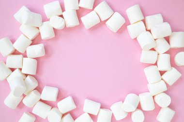 beyaz mini marşmelov arkaplan çerçevesi, metin için boşluk kopyala