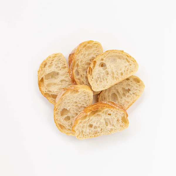 Шматки Сиабатти Або Багетового Хліба Ізольовані Білому Фоні Зверху Нарізані — стокове фото