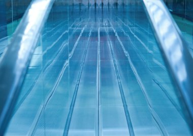 yürüyen merdiven yansımalar