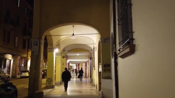 Walking Arcades Bologna Night — Vídeo de Stock
