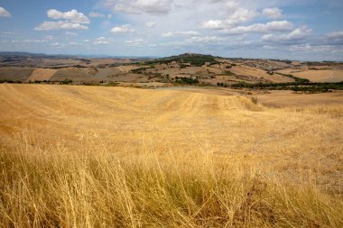 Val d 'Orcia (SI), İtalya - 05 Ağustos 2021: Orcia, Tuscany, İtalya