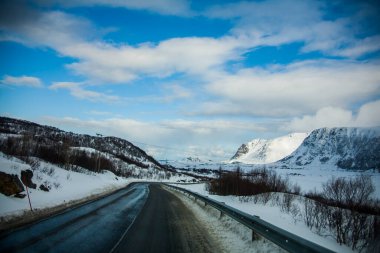 Lofoten Adaları 'nda kış, Kuzey, Norveç.