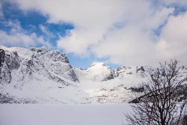 ノルウェー北部ロフトテン諸島の冬 — ストック写真