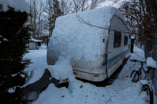 Inverno Neve 4X4 Carro Camping Cerdanya Pirinéus Espanha — Fotografia de Stock